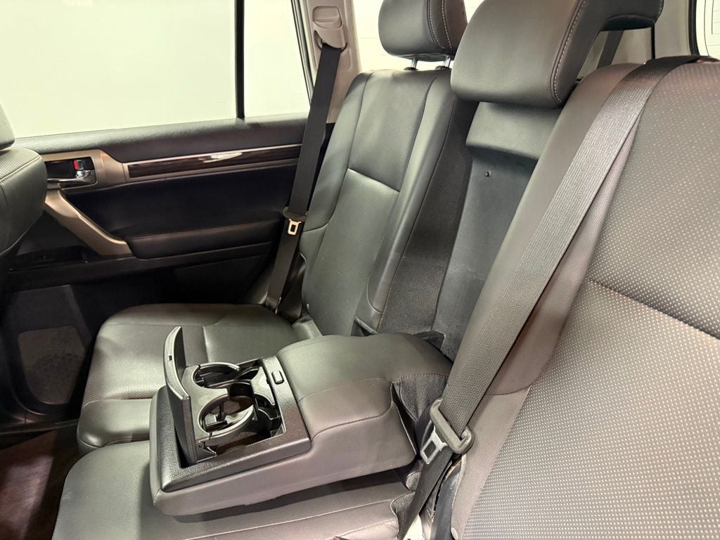 2016 Lexus GX 460 4WD 4dr - 22995435 - 65