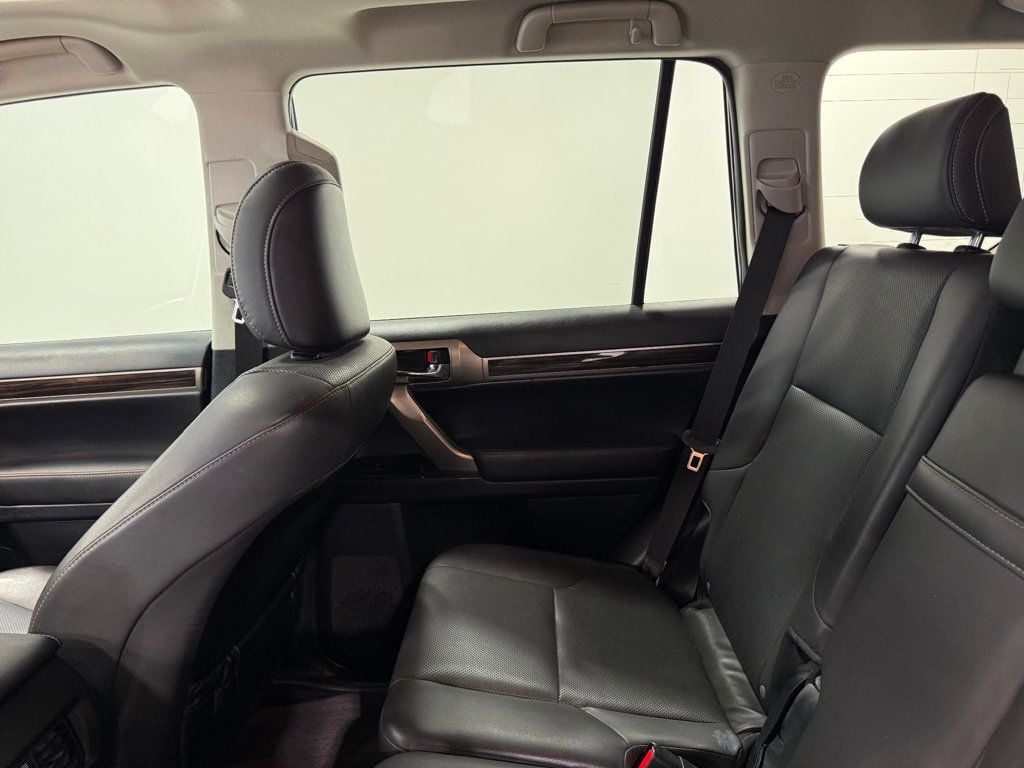 2016 Lexus GX 460 4WD 4dr - 22995435 - 70