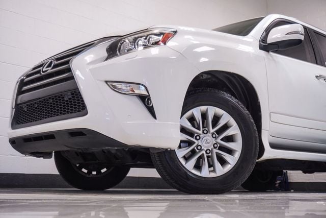 2016 Lexus GX 460 4WD 4dr - 23050597 - 1