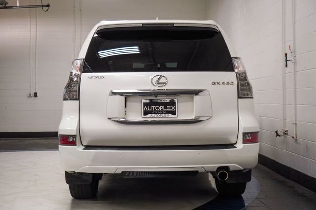 2016 Lexus GX 460 4WD 4dr - 23050597 - 34