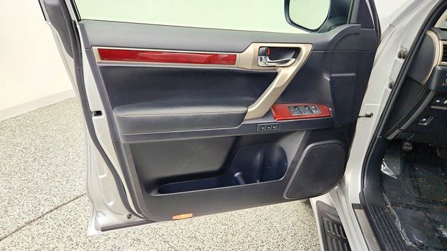 2016 Lexus GX 460 4WD 4dr - 23056587 - 10