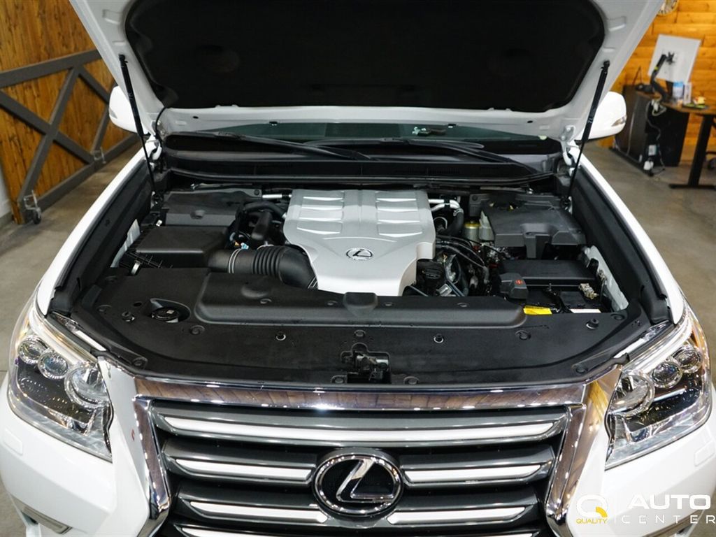 2016 Lexus GX 460 4WD 4dr Luxury - 23082165 - 9
