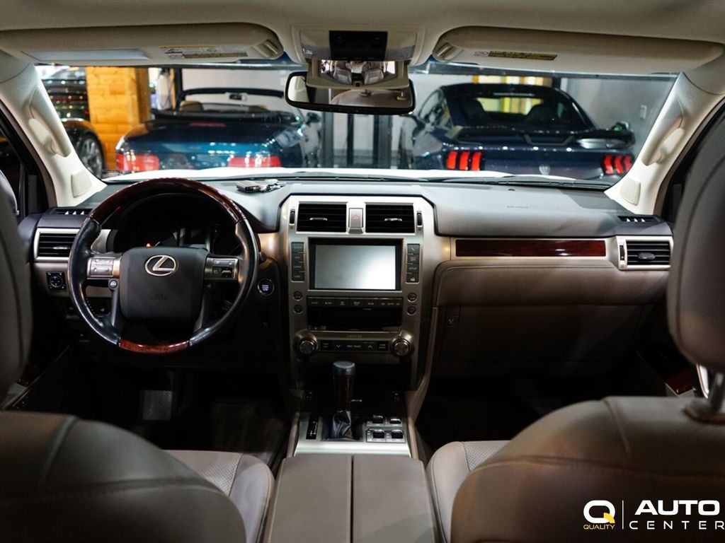 2016 Lexus GX 460 4WD 4dr Luxury - 23082165 - 16