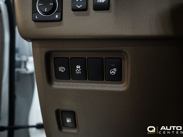 2016 Lexus GX 460 4WD 4dr Luxury - 23082165 - 27