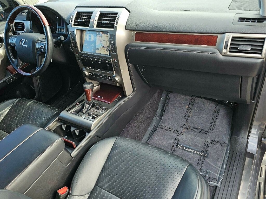 2016 Lexus GX 460 4WD 4dr Luxury - 22969936 - 10