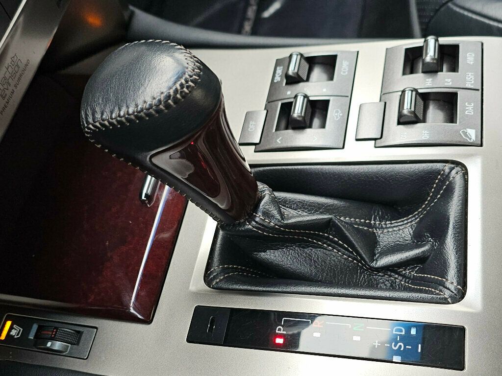 2016 Lexus GX 460 4WD 4dr Luxury - 22969936 - 30