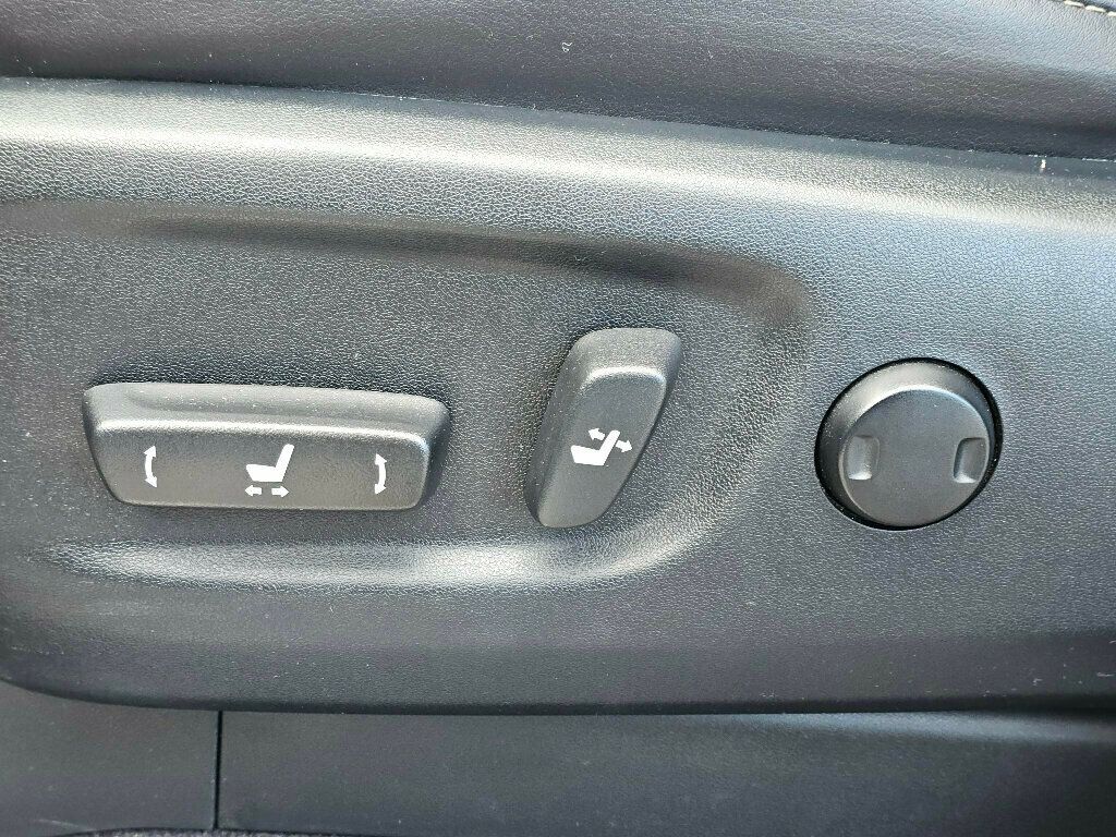 2016 Lexus GX 460 4WD 4dr Luxury - 22969936 - 39