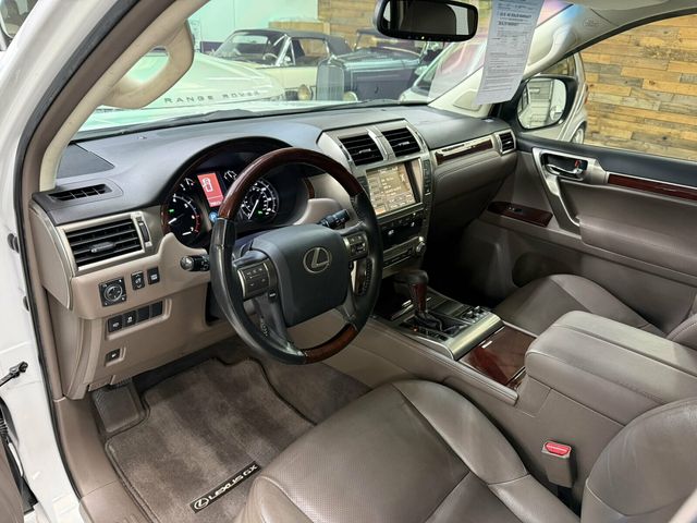 2016 Lexus GX 460 Local Trade/4x4/Premium Pkg/Heated&Cooled Seats/Comfort Pkg/NAV - 23064760 - 9