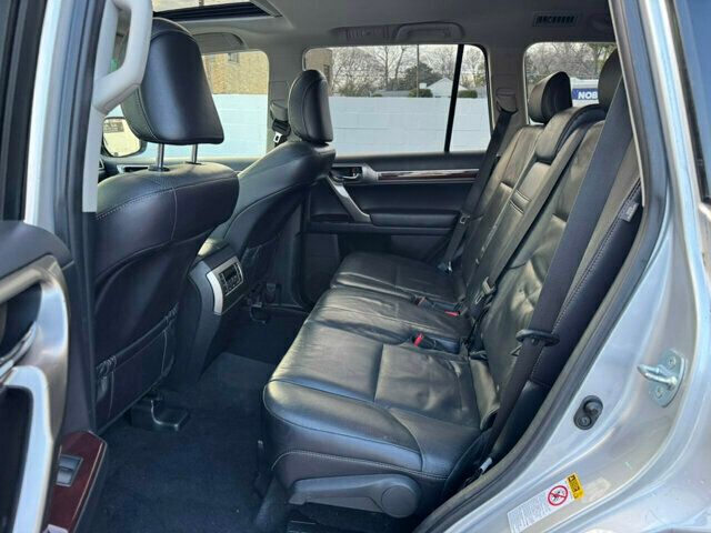 2016 Lexus GX 460 LocalTrade/PremiumPkg/Heated&CooledSeats/BlindSpotMonitor/NAV - 22727182 - 11