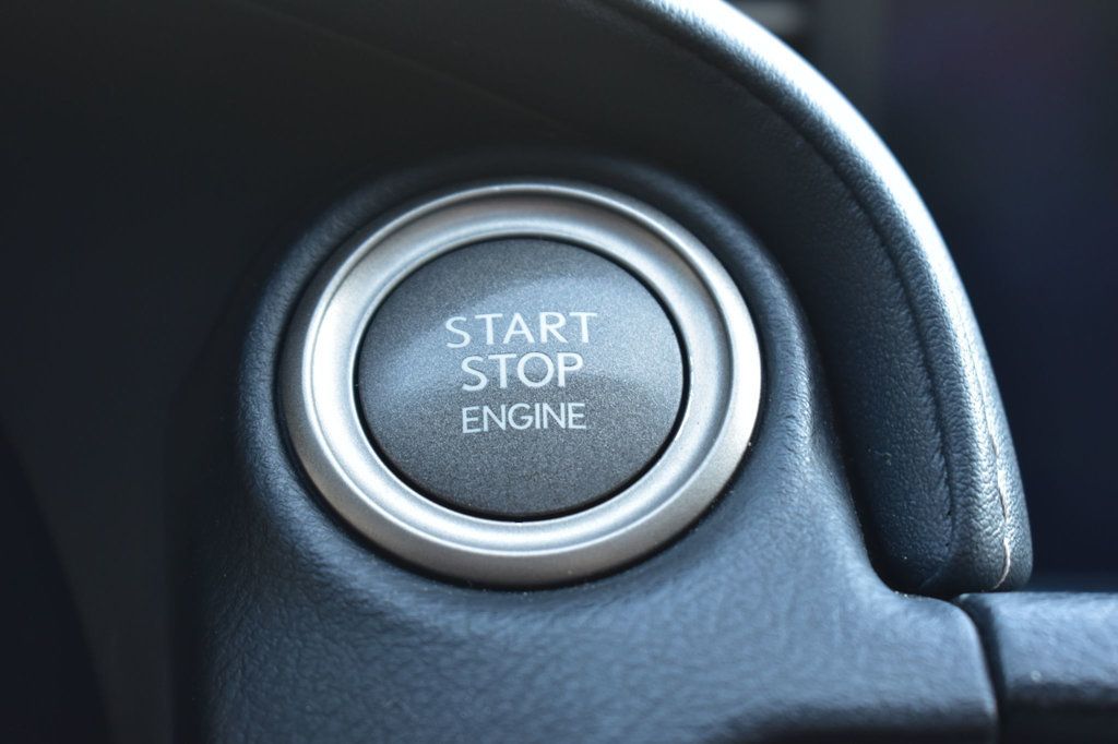 2016 Lexus IS 200t 4dr Sedan - 22962622 - 27