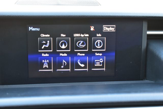 2016 Lexus IS 200t 4dr Sedan - 22962622 - 33