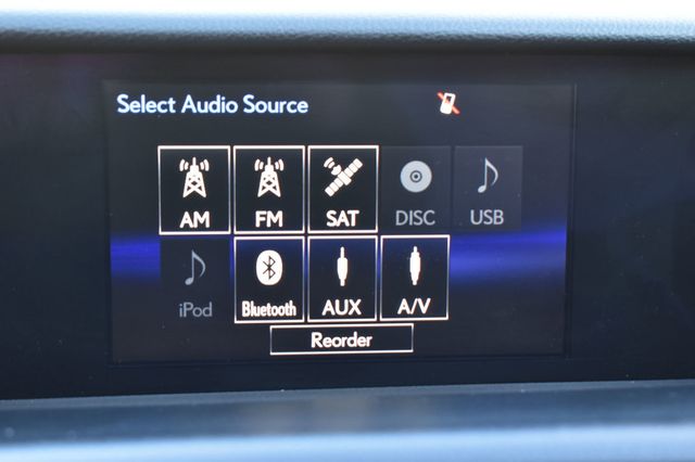 2016 Lexus IS 200t 4dr Sedan - 22962622 - 38