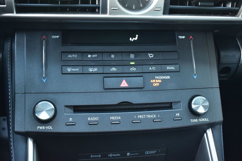 2016 Lexus IS 200t 4dr Sedan - 22962622 - 43