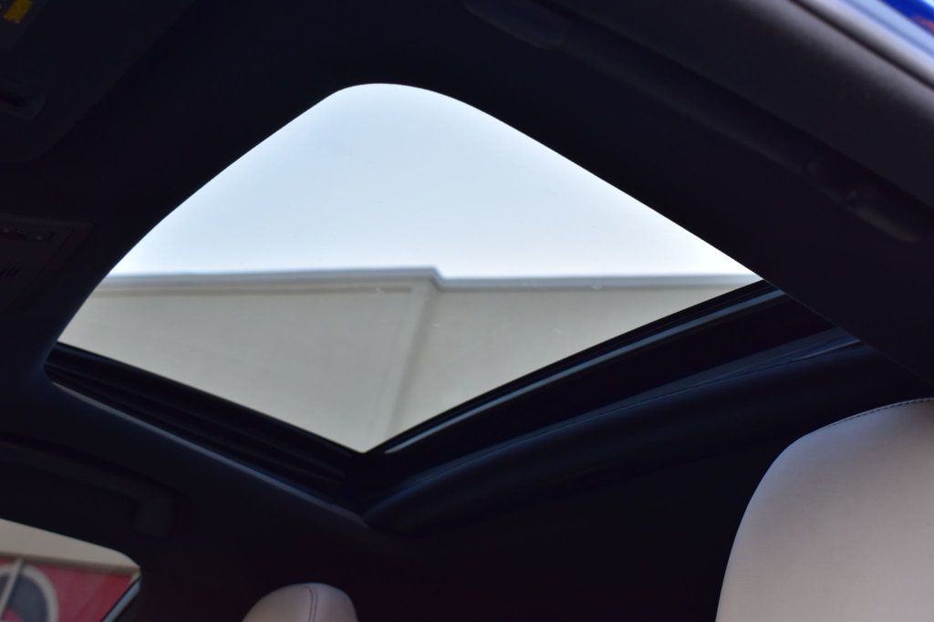 2016 Lexus IS 200t 4dr Sedan - 22962622 - 52