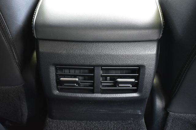 2016 Lexus IS 200t 4dr Sedan - 23049631 - 36