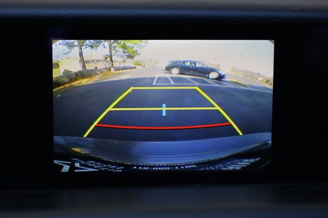 2016 Lexus IS 200t 4dr Sedan - 22970729 - 33