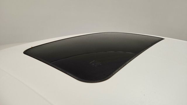 2016 Lexus IS 200t 4dr Sedan w/ Dynamic Gridline Backup Camera - 23088125 - 9