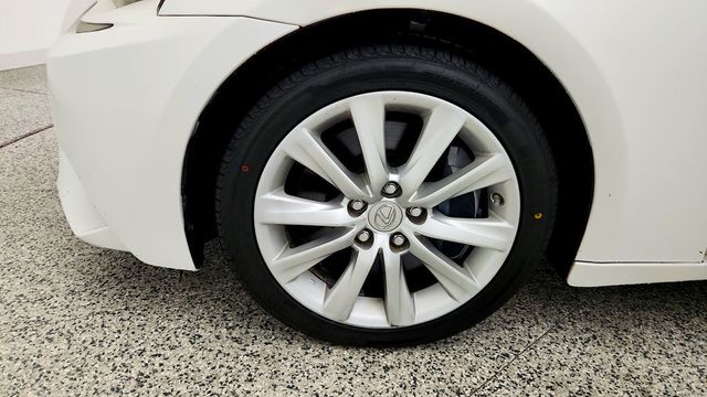 2016 Lexus IS 200t 4dr Sedan w/ Dynamic Gridline Backup Camera - 23088125 - 8