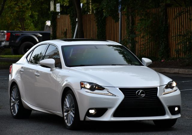 2016 Lexus IS 300 4dr Sedan AWD - 22594112 - 2