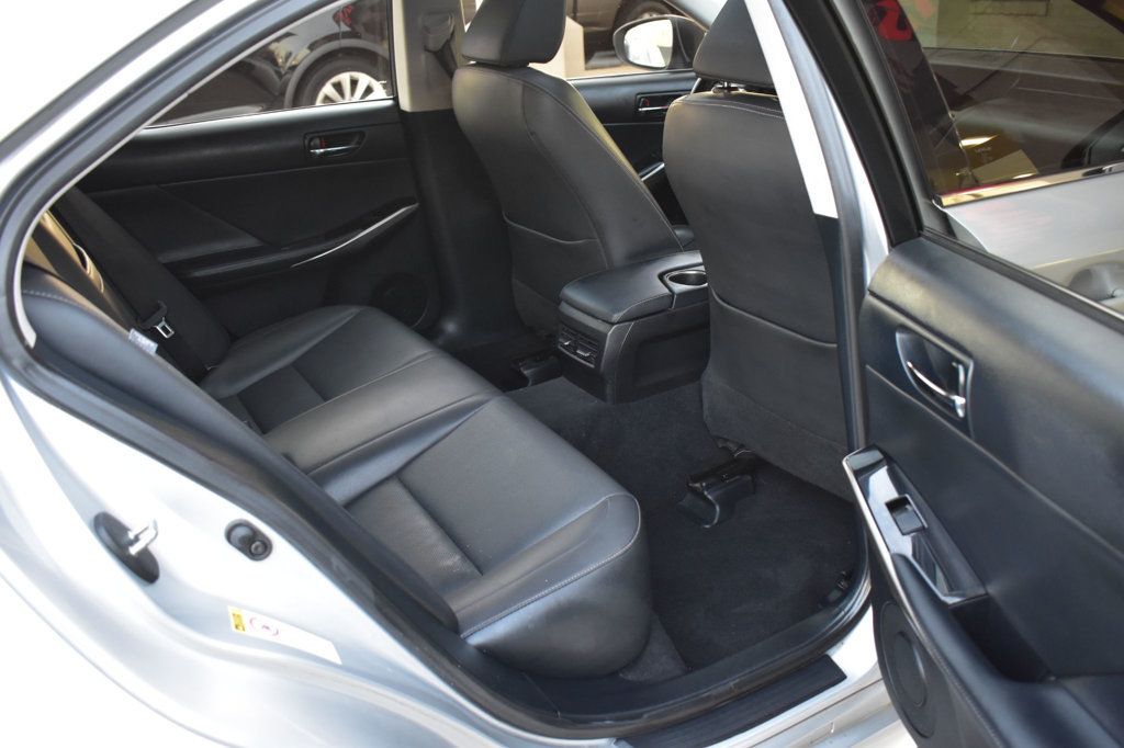 2016 Lexus IS 300 4dr Sedan AWD - 22963687 - 23