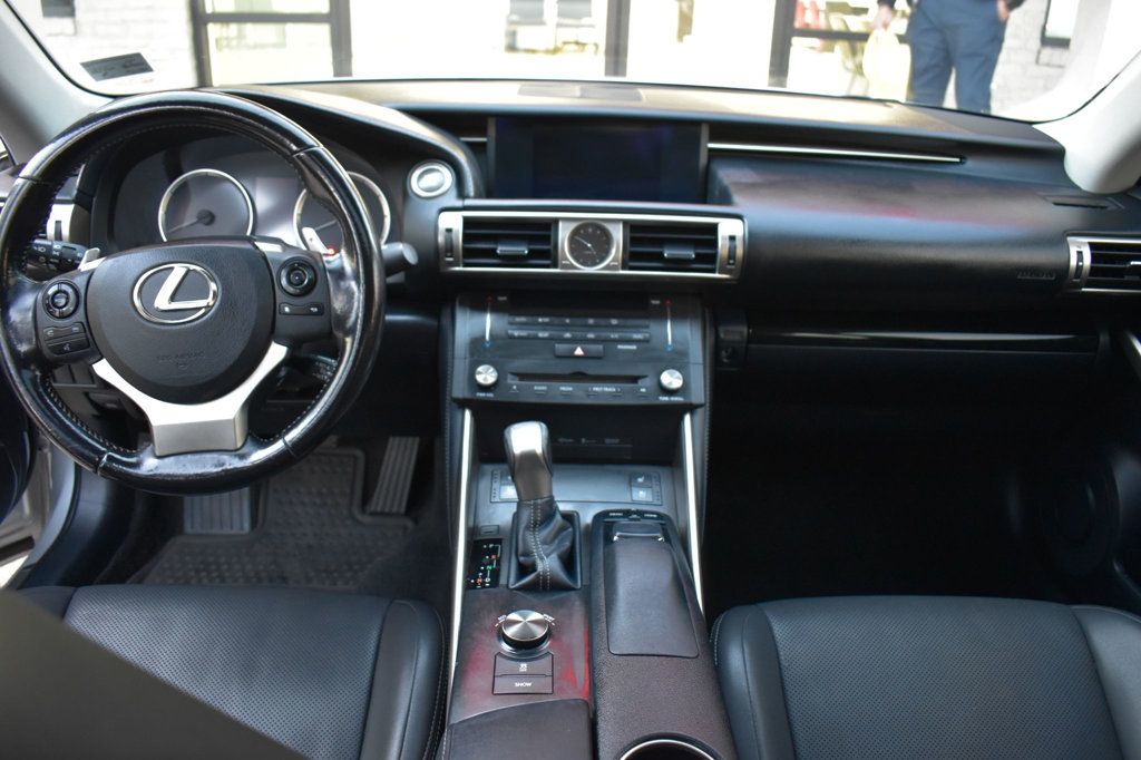 2016 Lexus IS 300 4dr Sedan AWD - 22963687 - 24