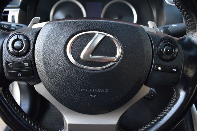 2016 Lexus IS 300 4dr Sedan AWD - 22963687 - 26