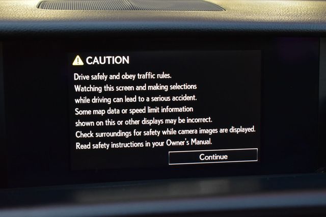 2016 Lexus IS 300 4dr Sedan AWD - 22963687 - 28