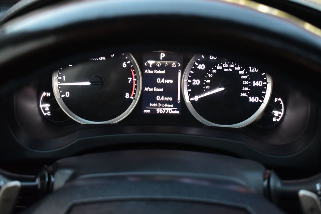 2016 Lexus IS 300 4dr Sedan AWD - 22963687 - 29