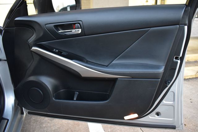 2016 Lexus IS 300 4dr Sedan AWD - 22963687 - 43