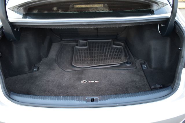 2016 Lexus IS 300 4dr Sedan AWD - 22963687 - 44