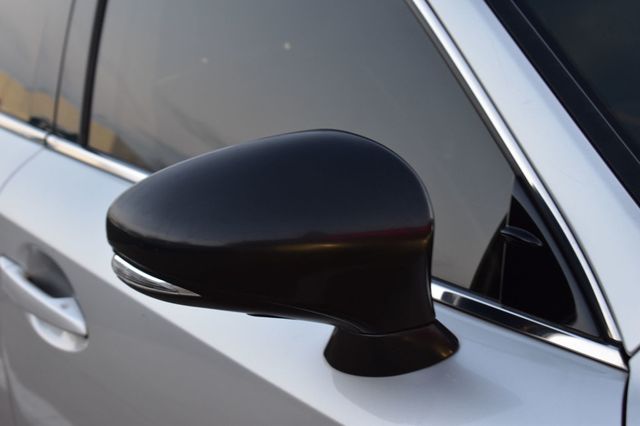 2016 Lexus IS 300 4dr Sedan AWD - 22963687 - 47