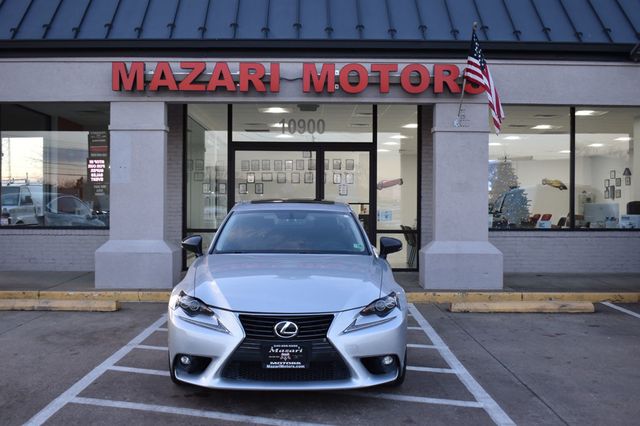 2016 Lexus IS 300 4dr Sedan AWD - 22963687 - 6