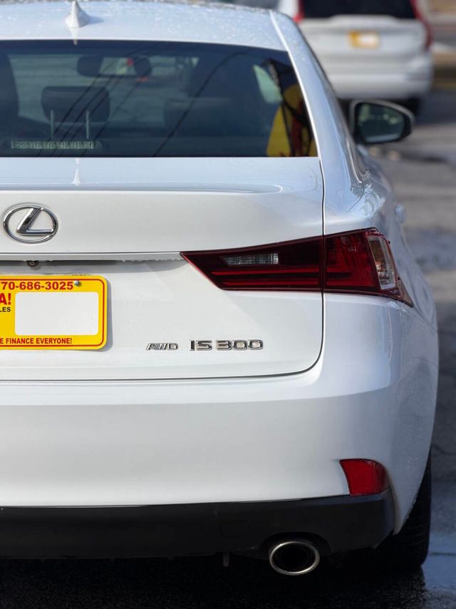2016 Lexus IS 300 4dr Sedan AWD - 22984321 - 3