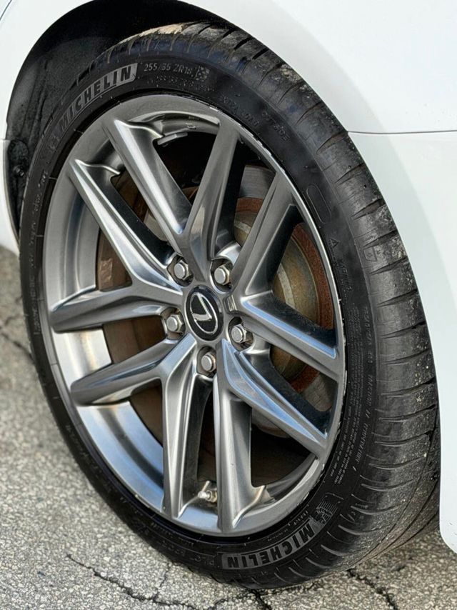 2016 Lexus IS 300 4dr Sedan AWD - 22984321 - 7