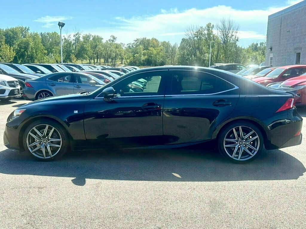 2016 Lexus IS 350 4dr Sedan AWD - 22602557 - 17