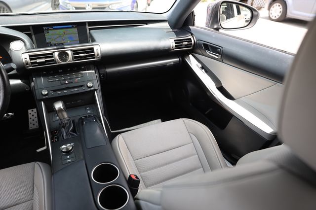 2016 Lexus IS 350 F Sport 4dr Sedan RWD - 23014790 - 24