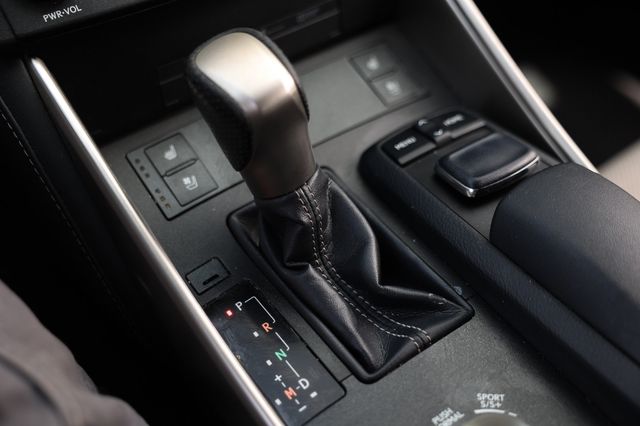 2016 Lexus IS 350 F Sport 4dr Sedan RWD - 23014790 - 42