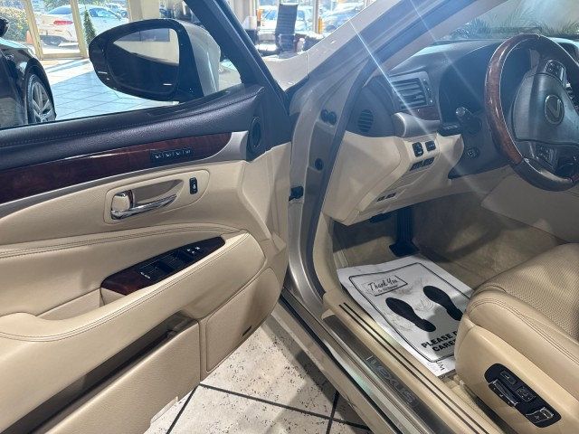 2016 Lexus LS 460 4dr Sedan RWD - 22943126 - 13