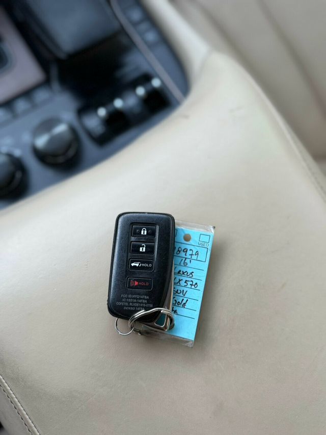 2016 Lexus LX 570 4WD 4dr - 22956287 - 24