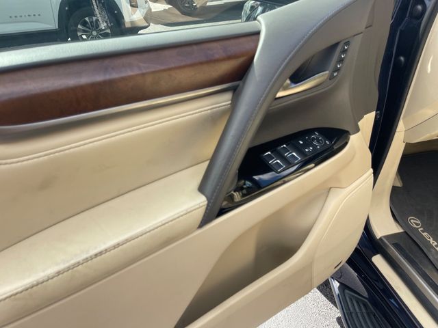2016 LEXUS LX 570 4WD 4dr - 23096339 - 10