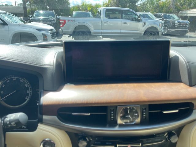 2016 LEXUS LX 570 4WD 4dr - 23096339 - 18