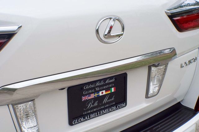 2016 Lexus LX 570 LocalTrade/LX-570/LuxuryPkg/RearEntertainment/Heated&CooledSeats - 23004087 - 11