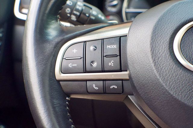 2016 Lexus LX 570 LocalTrade/LX-570/LuxuryPkg/RearEntertainment/Heated&CooledSeats - 23004087 - 19