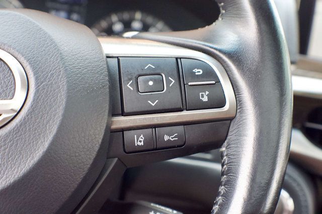 2016 Lexus LX 570 LocalTrade/LX-570/LuxuryPkg/RearEntertainment/Heated&CooledSeats - 23004087 - 20