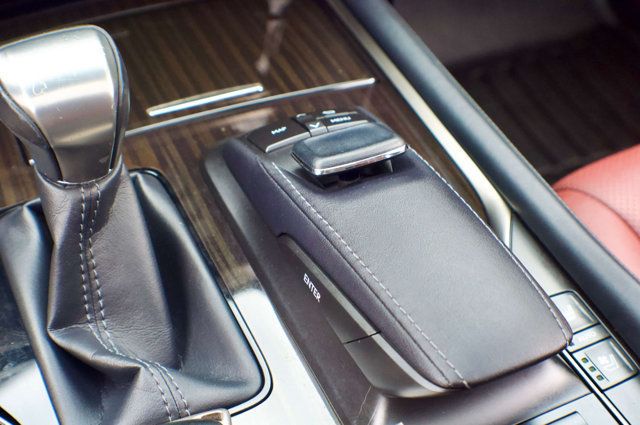 2016 Lexus LX 570 LocalTrade/LX-570/LuxuryPkg/RearEntertainment/Heated&CooledSeats - 23004087 - 31