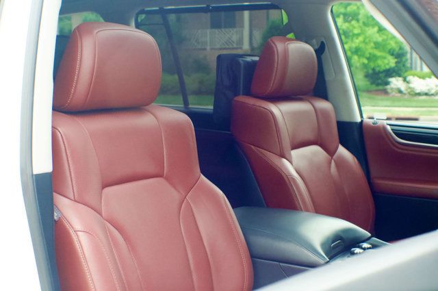 2016 Lexus LX 570 LocalTrade/LX-570/LuxuryPkg/RearEntertainment/Heated&CooledSeats - 23004087 - 43