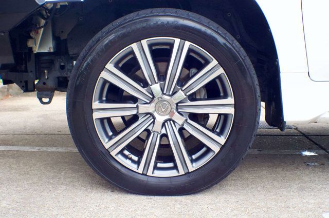 2016 Lexus LX 570 LocalTrade/LX-570/LuxuryPkg/RearEntertainment/Heated&CooledSeats - 23004087 - 56
