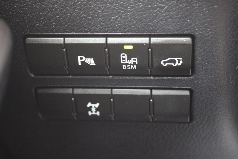 2016 Lexus NX 200t AWD 4dr - 22892159 - 30