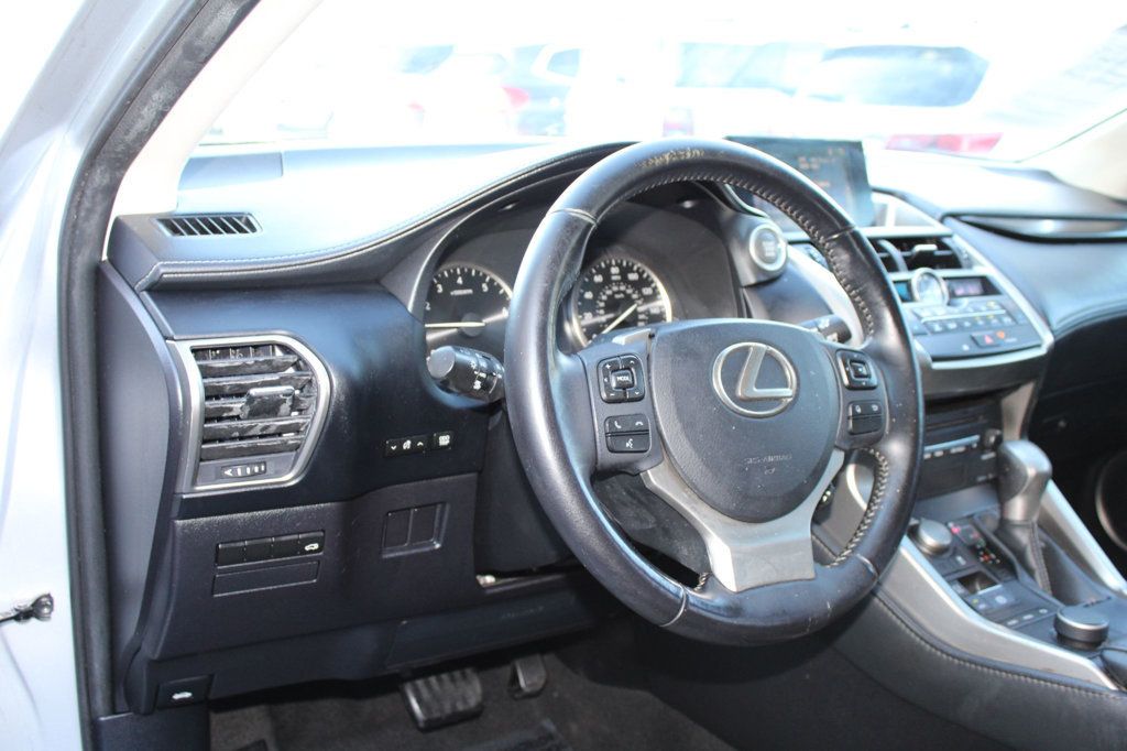 2016 Lexus NX 200t Luxury photo 17
