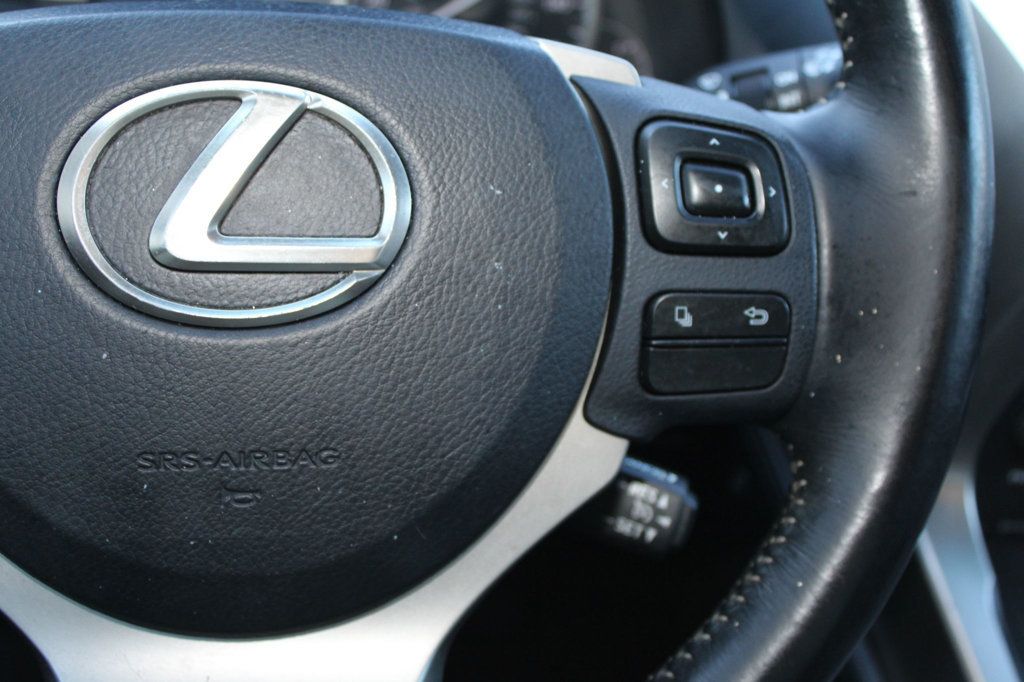 2016 Lexus NX 200t Luxury photo 27